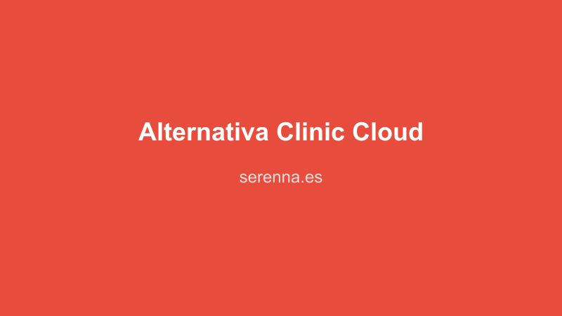 Fisioterapeuta usando software de gestión clínica en tablet